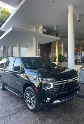 black suv